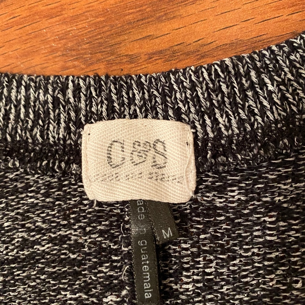 Sweater - Picture 2 of 3